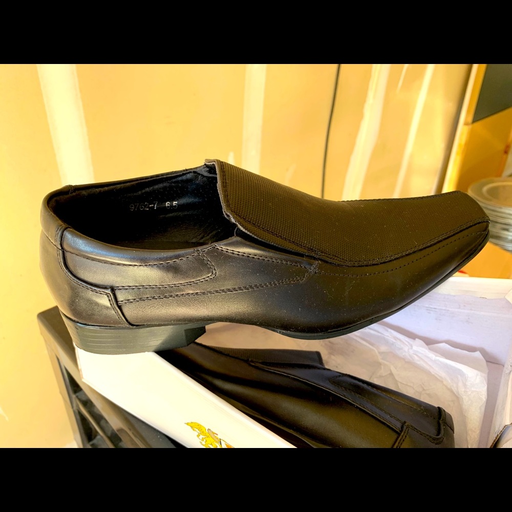 Boys dress shoes